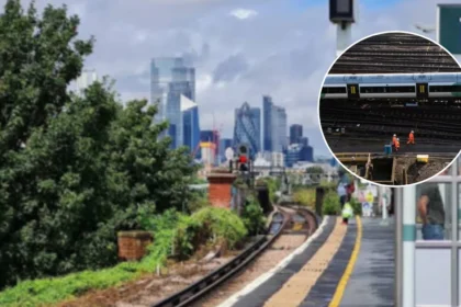 South London Train Derails at Selhurst: Southern, Thameslink Delays All Day