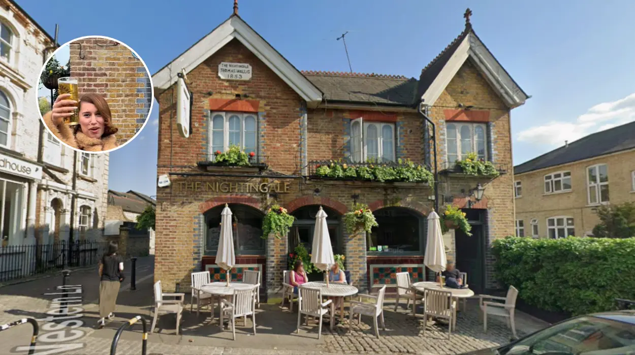 Raye Blue Plaque Nod to Ex at Tooting Pub 2026