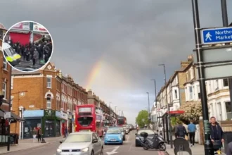 Clapham Teen Chaos: Shoppers Shelter, Arrests Made 2026