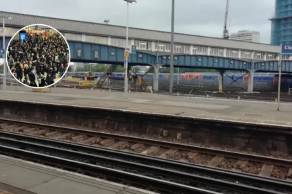 London Waterloo-Clapham Junction Suspended: SWR Incident (2026)