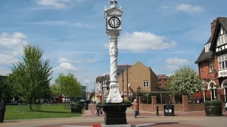 Mitcham Eastfields Campaign Grows as Residents Demand Safety and Investment Action