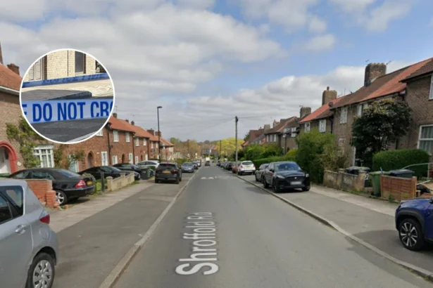Two Injured in Five Oak Mews Bromley Stabbing, 2026