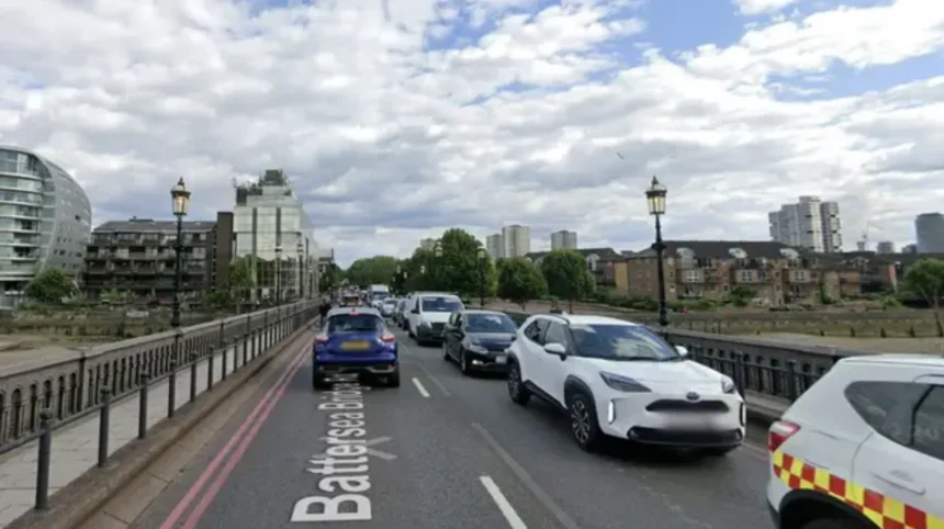 Bus Driver Critical After Battersea Bridge Assault