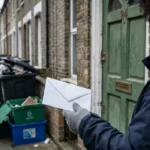 How to send an anonymous 'Dear Neighbor' card for bin issues