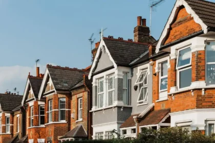 South London Housing Crisis Deepens Amid Rising Rents
