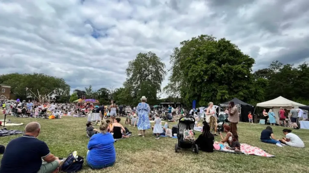 How do Lewisham’s parks support different visitor types?