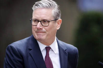 Starmer Resigns as Labour Leader, Triggering Leadership Race