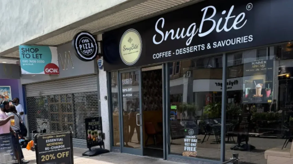 When are the best times to visit Bromley cafes for work?