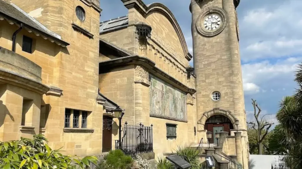 Why does Lewisham matter for heritage tourism?