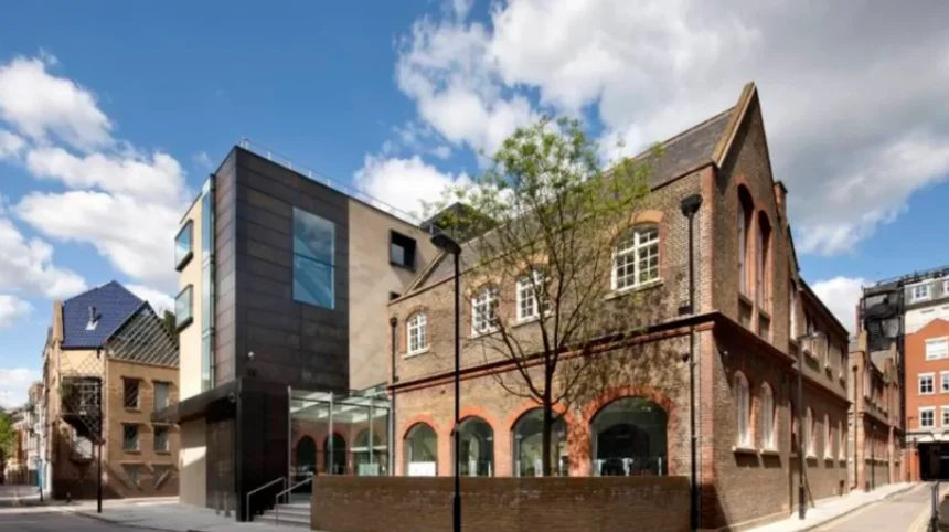 Best Indoor Activities in Lewisham: Museums, Venues, Family Fun Today