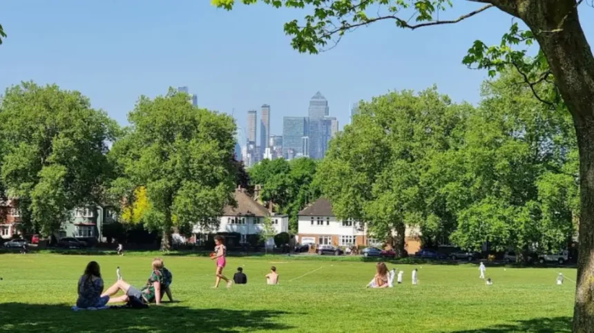 Best Romantic Places to Visit in Lewisham for Couples Today