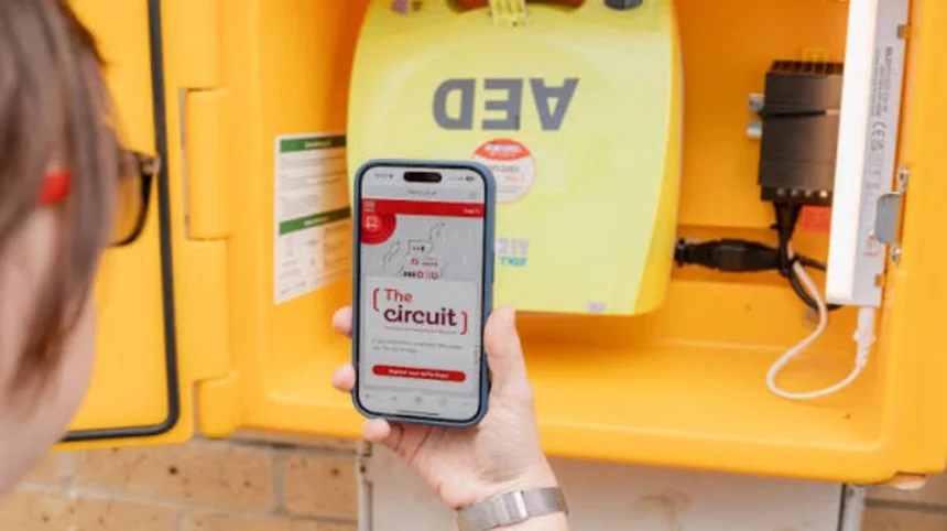 Southwark Expands Community Defibrillator Network