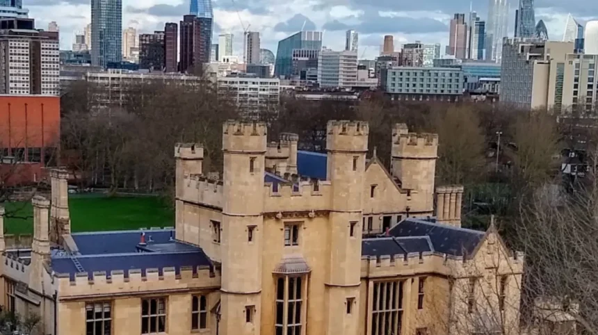 What Are Lambeth Must-Visit Cultural Attractions in South London