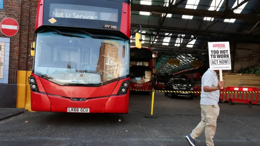 Arriva Bus Drivers Suspend London Heatwave Strike Action: South London 2026