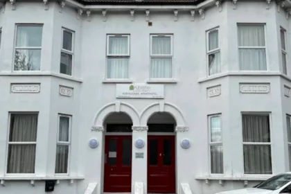 Croydon care home worker suspended after resident allegedly kicked three times