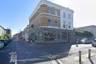 Man dies after shooting near Clapham North pub as police launch murder investigation