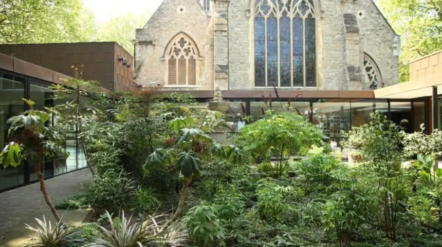Best Botanical Experiences in Lambeth Gardens, Plants and Parks