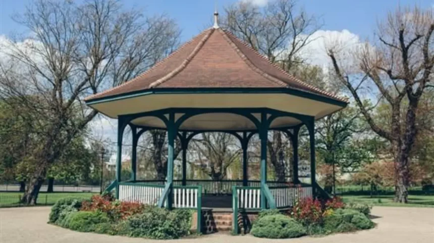 Best Early Morning Walks in Lambeth, South London