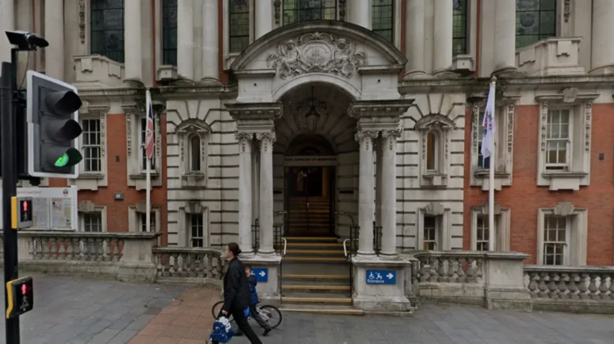 Greenwich Council Pays £1,000 Over Trapped Car Driveway Dispute, South London 2026