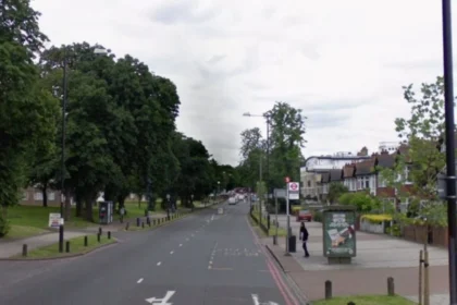 Lambeth Murder Probe: Man Dies on Poynders Road, Lambeth 2026