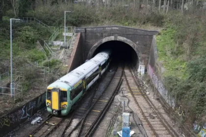 Southern Trains Face Sunday Changes: Croydon Travel Disruption Croydon 2026