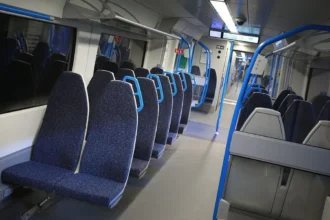 Thameslink Replaces Ironing Board Seats in London 2026