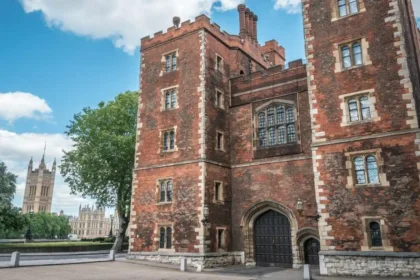 Best Leisure Experiences Near Lambeth Palace in London