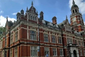 How Croydon Council Plans to Balance Its Budget Strategy: Croydon 2027/28