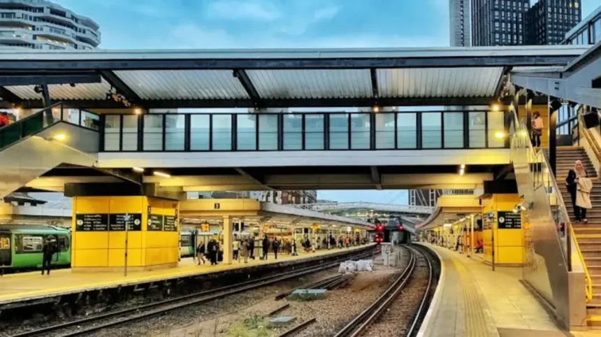 Southern Trains Disrupted as London Victoria Closes Weekend: Croydon 2026