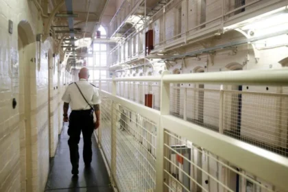 Up to 650 Prisoners Released Under Emergency Government Scheme South London 2026